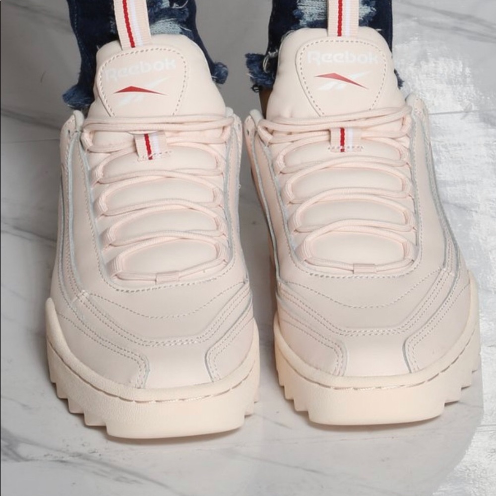 REEBOK RIVYX RIPPLE SNEAKER